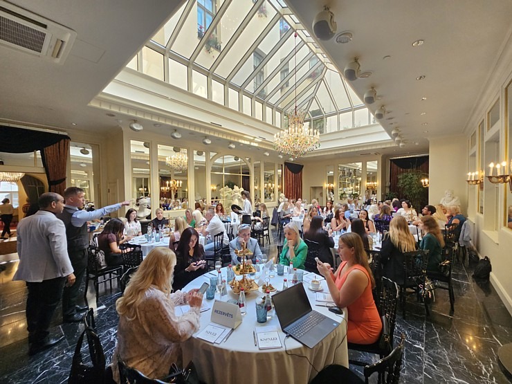 Tūroperators «Coral Travel Latvia» rīko «Egypt Roadshow» Latvijas tūrisma firmu ceļojumu konsultantiem Vecrīgas viesnīcā «Grand Palace Hotel» 376994