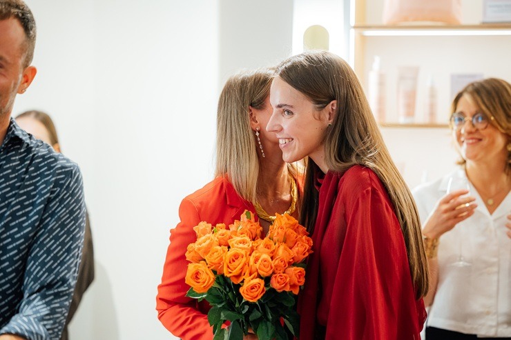 Rīgā atklāts prestižais franču skaistumkopšanas salons, Kannu festivāla partneris «Dessange» 377096