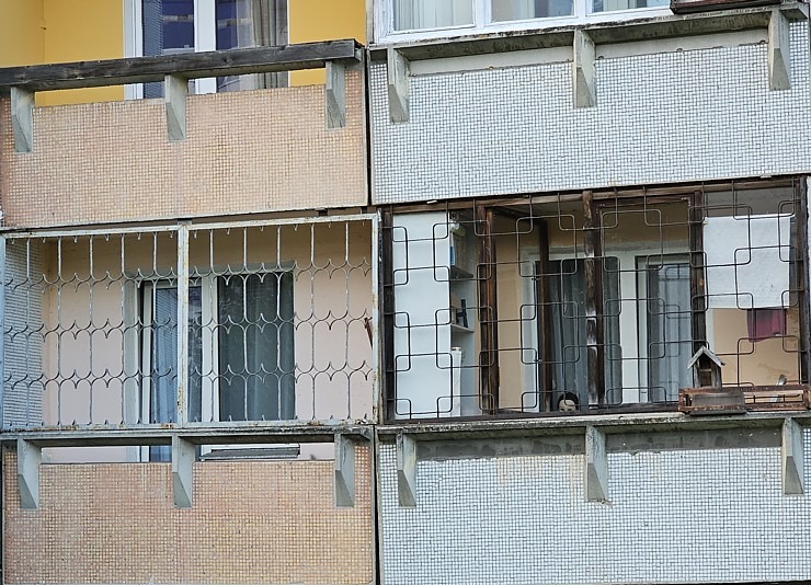 Pļavnieku režģotie māju logi - neierasts skats uz Rīgu jebkuram Rietumeiropas tūristam 377375