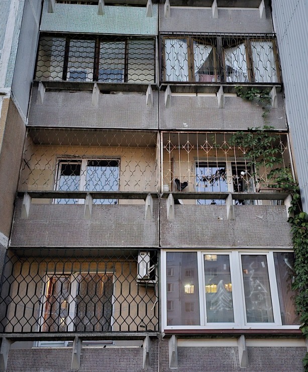 Pļavnieku režģotie māju logi - neierasts skats uz Rīgu jebkuram Rietumeiropas tūristam 377385