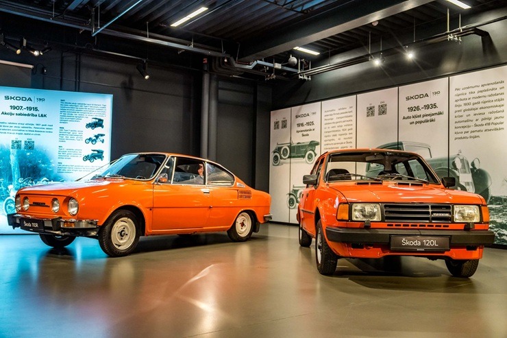 Rīgas Motormuzejā apskatāma Škodas 130 gadu jubilejai veltīta ekspozīcija 377405