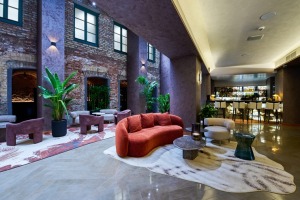 Skati Vecrīgas viesnīcas «Pullman Riga Old Town Hotel» telpas un jauno dizainu pēc renovācijas 32
