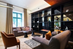 Skati Vecrīgas viesnīcas «Pullman Riga Old Town Hotel» telpas un jauno dizainu pēc renovācijas 78
