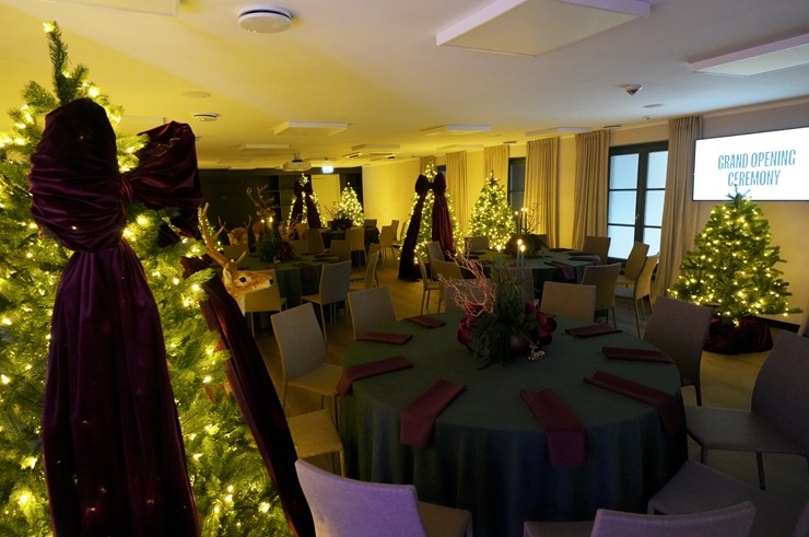 Daži foto mirkļi no «Pullman Riga Old Town Hotel» grandiozās ballītes pēc viesnīcas rekonstrukcijas. Foto: Paula Čurkste 378043