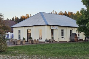 Nr.5 Izbaudām restorāna « Toila Mereresto » viesmīlību Ziemeļigaunijas Toilas pludmalē - Foto