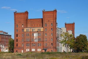 Nr.14 Apmeklējam iespaidīgās Krēnholmas manufaktūras celtnes Narvā un iepazīstam to vēsturi - Foto