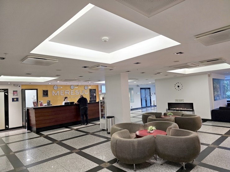 Apmeklējam un nakšnojam Narvas viesnīcā «Meresuu Spa & Hotel». Sadarbībā ar «Active Travel» un Idaviru 379041