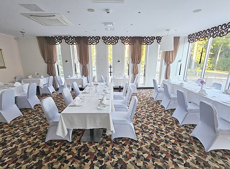 Apmeklējam un nakšnojam Narvas viesnīcā «Meresuu Spa & Hotel». Sadarbībā ar «Active Travel» un Idaviru 379075