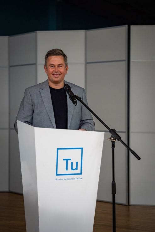 Biznesa augstskolā «Turība» norisinās tūrisma konference «Tūrisma attīstības recepte: ilgtspējība, atbildība, drošība» Biznesa augstskolā «Turība» norisinās tūrisma konference «Tūrisma attīstības recepte: ilgtspējība, atbildība, drošība» 379085