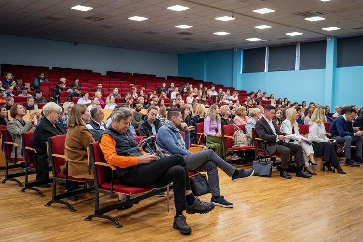 Biznesa augstskolā «Turība» norisinās tūrisma konference «Tūrisma attīstības recepte: ilgtspējība, atbildība, drošība» Biznesa augstskolā «Turība» norisinās tūrisma konference «Tūrisma attīstības recepte: ilgtspējība, atbildība, drošība» 379086