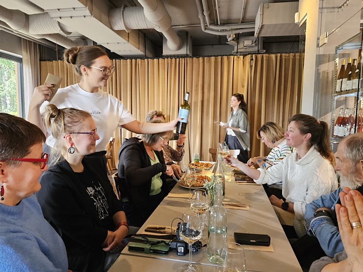 Iepazīstam un izgaršojam restorānu «Stacija Vaivari Kitchen» Jūrmalas Restorānu nedēļas ietvaros. Sadarbībā ar VisitJurmala.lv Iepazīstam un izgaršojam restorānu «Stacija Vaivari Kitchen» Jūrmalas Restorānu nedēļas ietvaros. Sadarbībā ar VisitJurmala.lv 379279