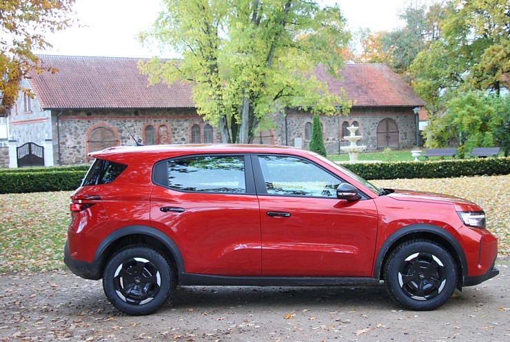 Sadarbībā ar auto nomu «SIXT Latvija» (Opel Frontera 27 eiro dienā) apceļojam Mālpils muižu 379502