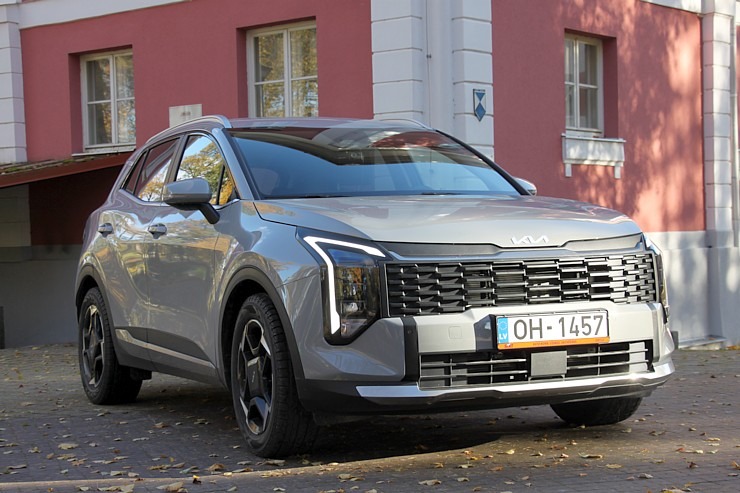 Sadarbībā ar auto nomu «SIXT Latvija» apceļojam Staļģenes muižu Jelgavas novadā - Kia Sportage no 28 eiro dienā 379834