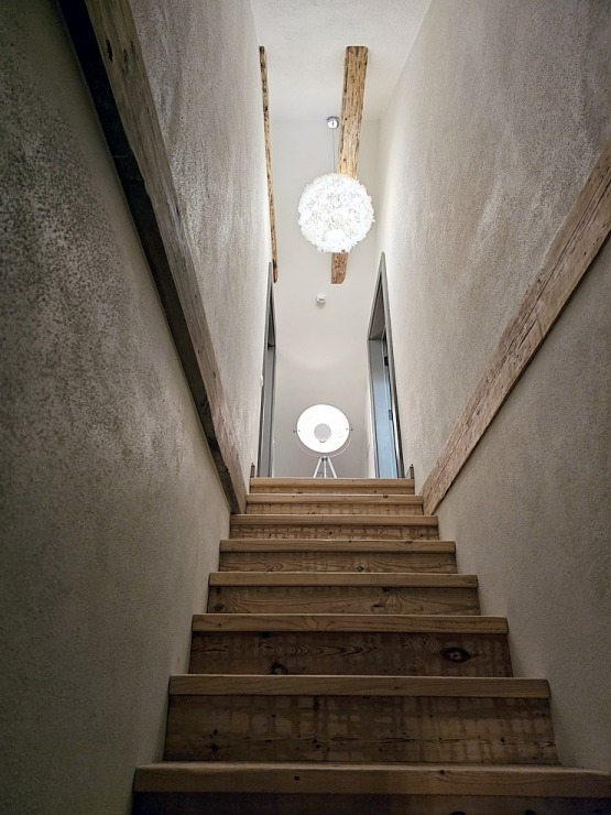 Iepazīstam Kuldīgas Kuldes muižas apartamentus un izbaudām vakariņu pasākumu  Iepazīstam Kuldīgas Kuldes muižas apartamentus un izbaudām vakariņu pasākumu 380009