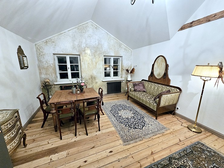 Iepazīstam Kuldīgas Kuldes muižas apartamentus un izbaudām vakariņu pasākumu  Iepazīstam Kuldīgas Kuldes muižas apartamentus un izbaudām vakariņu pasākumu 380010