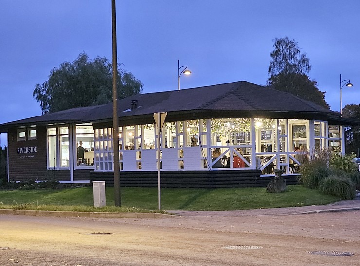 Pēcpusdienas pastaigā iepazīstam UNESCO Pasaules mantojuma sarakstā iekļauto Kuldīgu 380509