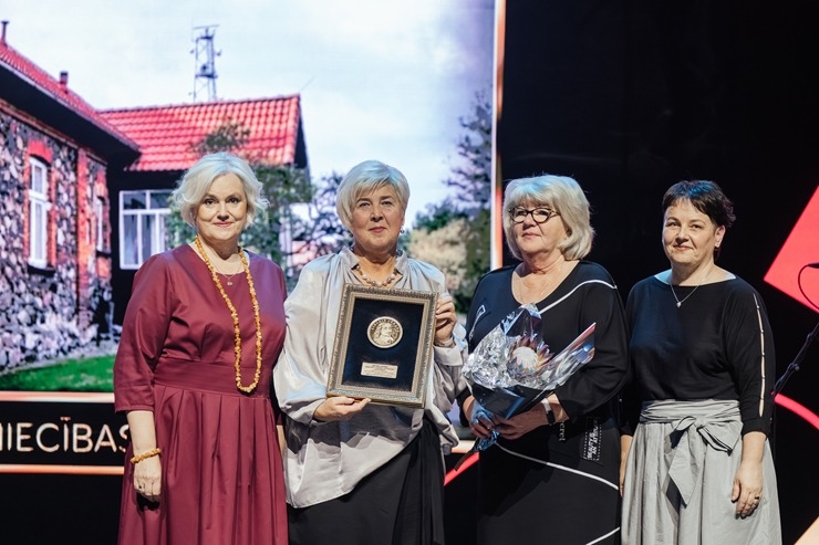 Liepājā tiek apbalvoti Kurzemes tūrisma gada balvas «Lielais Jēkabs 2025» ieguvēji. Foto: Valters Pelns 381905