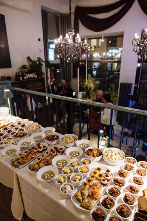 Rīgā atvēries latviešu mājas garšas restorāns «Mama Bistro Riga» mūsdienīgā versijā. Foto: mbistro.lv 382551