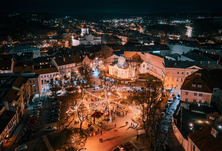 Viļņa Ziemassvētkus svin pirms Ziemassvētkiem 383119