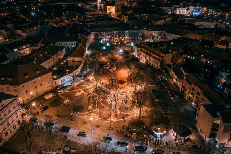 Viļņa Ziemassvētkus svin pirms Ziemassvētkiem 383120