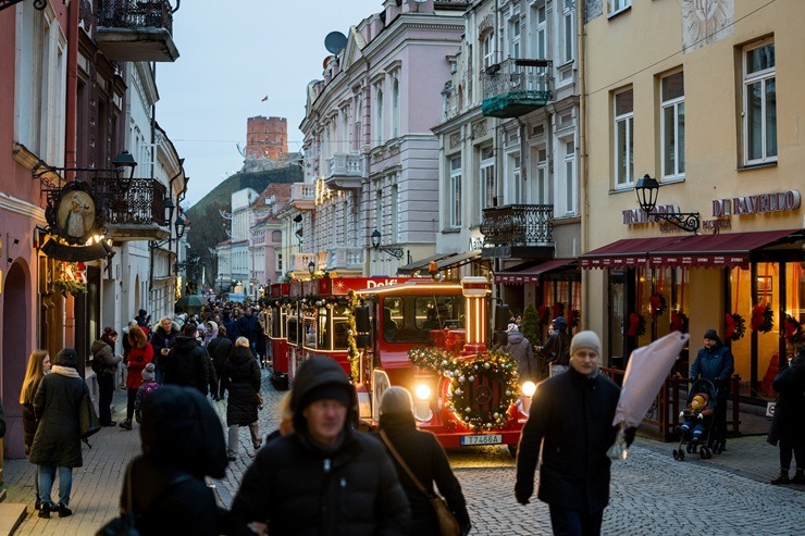 Viļņa Ziemassvētkus svin pirms Ziemassvētkiem 383108