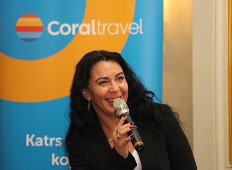 «Coral Travel» rīko Vecrīgas «Grand Palace Hotel Riga» vakariņas ar Latvijas tūrisma firmām, Turcijas viesnīcam «Regnum Carya» un «Regnum The Crown» 383491