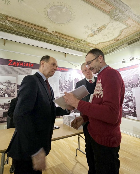 1991.gada barikāžu muzejā notiek Pateicības raksta apbalvošanas pasākums 384139