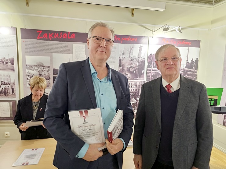 1991.gada barikāžu muzejā notiek Pateicības raksta apbalvošanas pasākums 384156