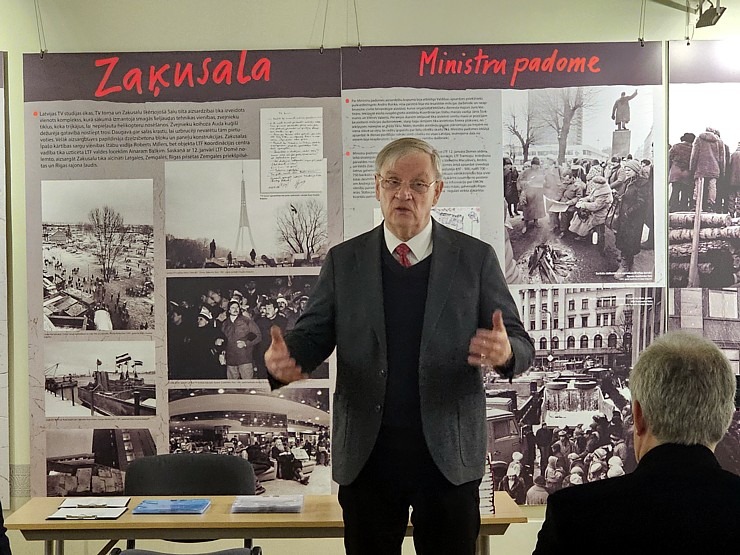 1991.gada barikāžu muzejā notiek Pateicības raksta apbalvošanas pasākums 384133