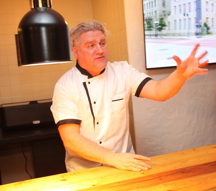 Rīgā izbaudām 5 kārtu vakariņas un prāta spēli «Lamberta Grill Show» restorānā 384504