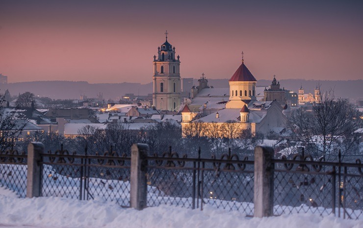 Viļņas gaismas festivāls izceļ pilsētas ziemas pievilcību 384907