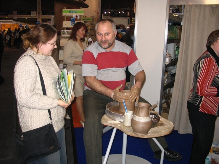 100 foto mirkļi no tūrisma izstādes «Balttour 2006» 386201