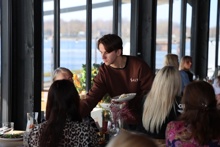 Tūroperators «Coral Travel Latvia» rīko kopā ar Turcijas viesnīcu tīklu «Gloria Hotels & Resorts» Latvijas tūrisma firmām infobrokastis 387765
