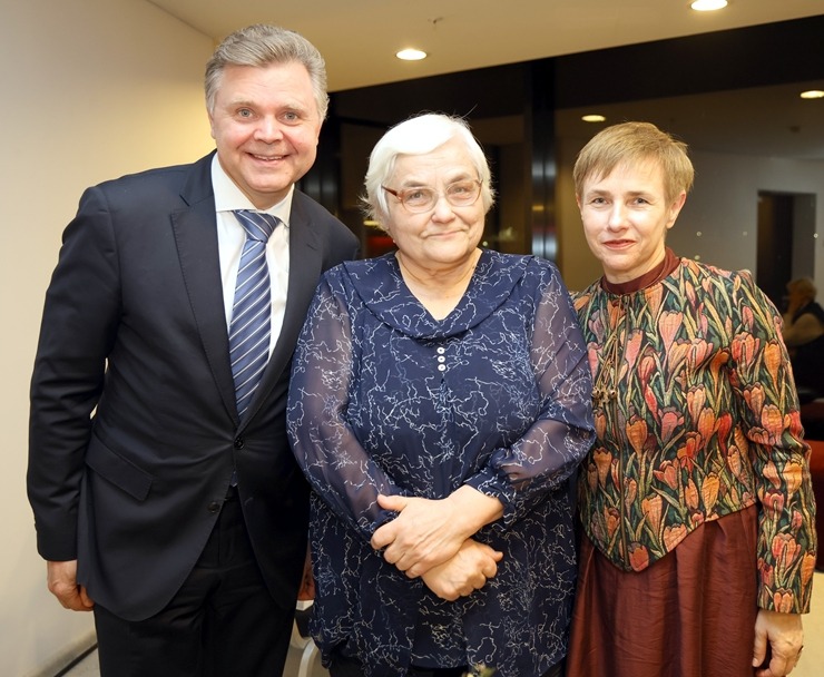Uz latgaliešu kultūras gada balvas «Boņuks» ceremoniju pulcējas viesi un latgaļi no visas pasaules 388393
