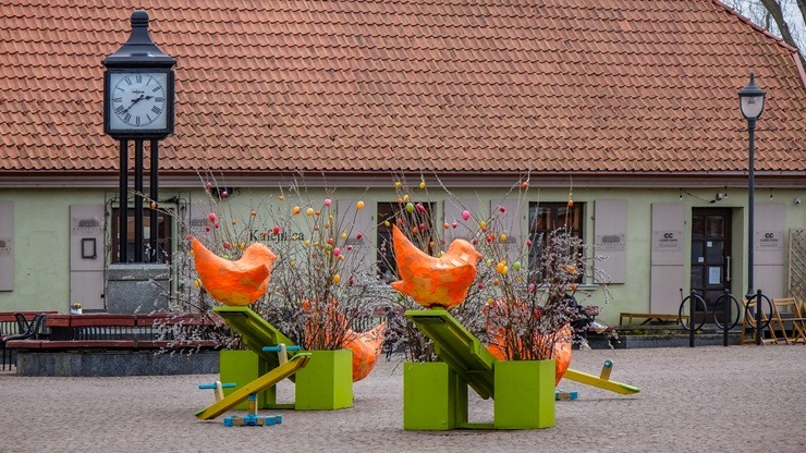 Ventspils tērpjas Lieldienu rotās 388978