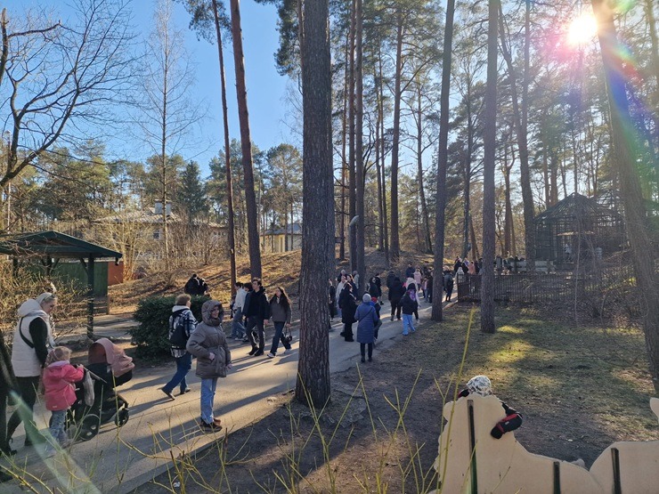 Rekordi krīt: Rīgas Zoo apmeklē rekordliels apmeklētāju skaits 389124