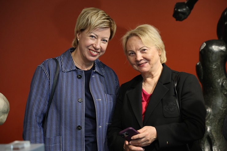 Iepazīstam «Skulptūru mežs» Muzeju krātuvē kopā ar Latvijas Tūrisma Aģentu un Operatoru Asociāciju 389430