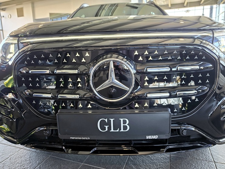Mercedes-Benz prezentē uz Latvijas ceļiem jaunās paaudzes GLC, GLB un CLA 390372