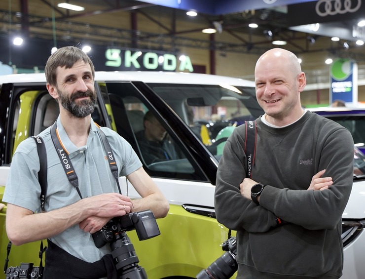 Ķīpsalā pulcējas auto fani uz starptautisko autoindustrijas izstādi 2026 390470