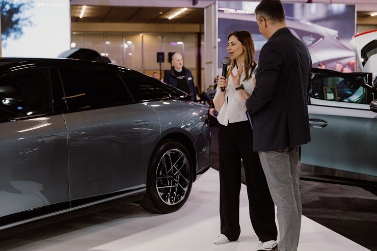Autoizstādē Ķīpsalā prezentē «XPENG P7+» un MG jaunos modeļus 390574