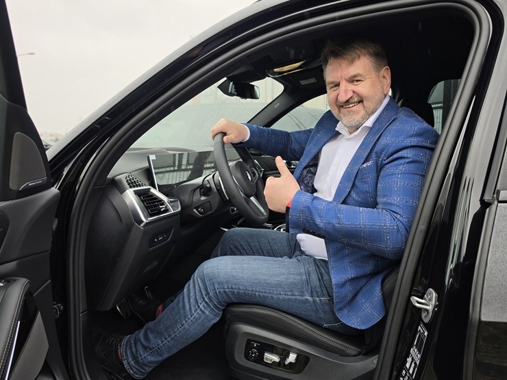 Sadarbībā ar auto nomu «SIXT Latvija» dodamies uz Dagdas tirgu - BMW X5 no 60 eiro dienā 391161