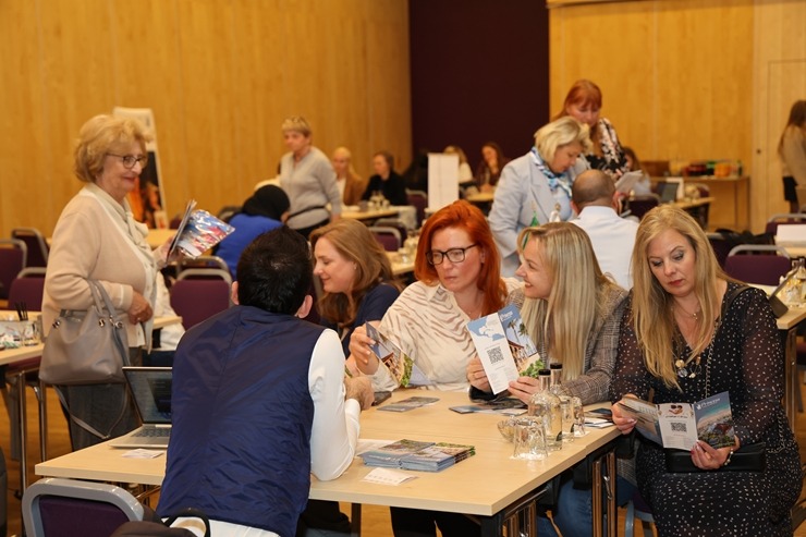 Kontaktbirža «TTR Baltic May 2026» pulcē tūrisma firmas viesnīcā «Radisson Blu Latvija Conference & Spa Hotel» 391239