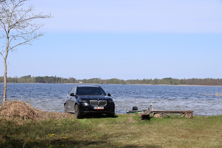 Sadarbībā ar auto nomu «SIXT Latvija» apceļojam Latvijas pavasari - BMW X5 no 60 eiro dienā 391337