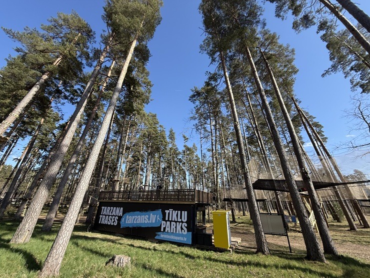 Dobeles novads: «Tērvetes tīklu parks» un «Tarzāns» atsāk darbu 391375