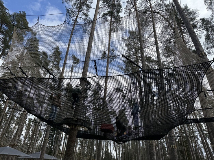 Dobeles novads: «Tērvetes tīklu parks» un «Tarzāns» atsāk darbu 391364