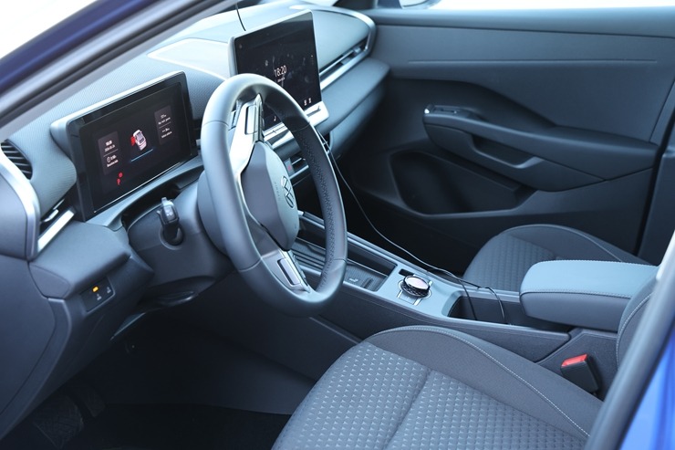 Sadarbībā ar auto nomu «SIXT Latvija» apceļojam Rīgu  - jaunais VW T-Roc no 27 eiro dienā 392106
