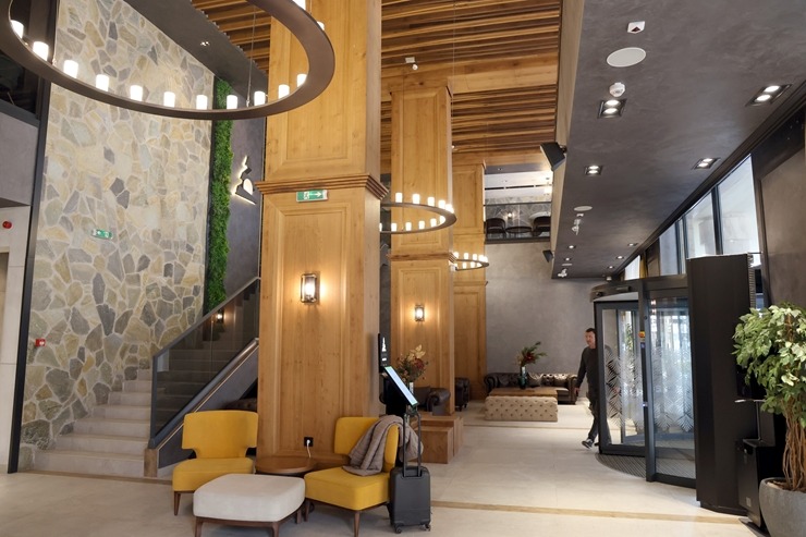 Sadarbībā ar «airBaltic» iepazīstam un nakšņojam jaukā Serbijas viesnīcā «Hotel Zlatibor» 393008