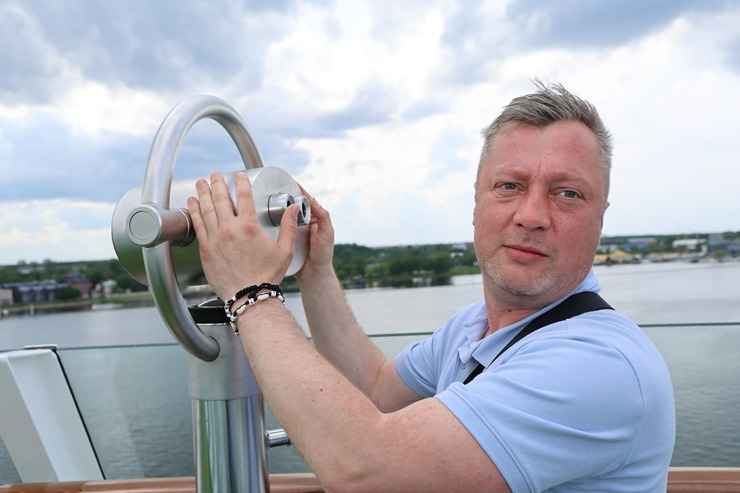 Rīgas ostā pirmo reizi ienāk Vācijas kruīzu kuģis «AIDAbella» no Vācijas ar 2500 tūristiem 393148