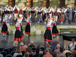 Jelgava ar gājienu un dažādiem pasākumiem svin pilsētas svētkus 12