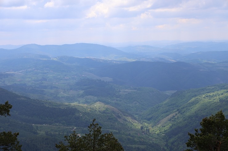 Sadarbībā ar «airBaltic» braucam ar Zlatibor gaisa trošu vagoniņu «Gold Gondola» 9 km garumā 393248